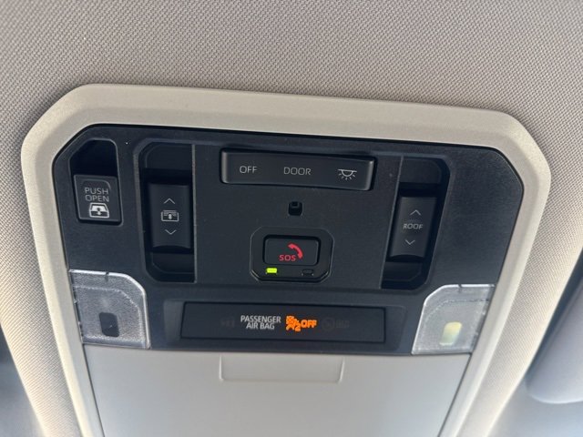 Used 2024 Toyota Tundra Limited image 39