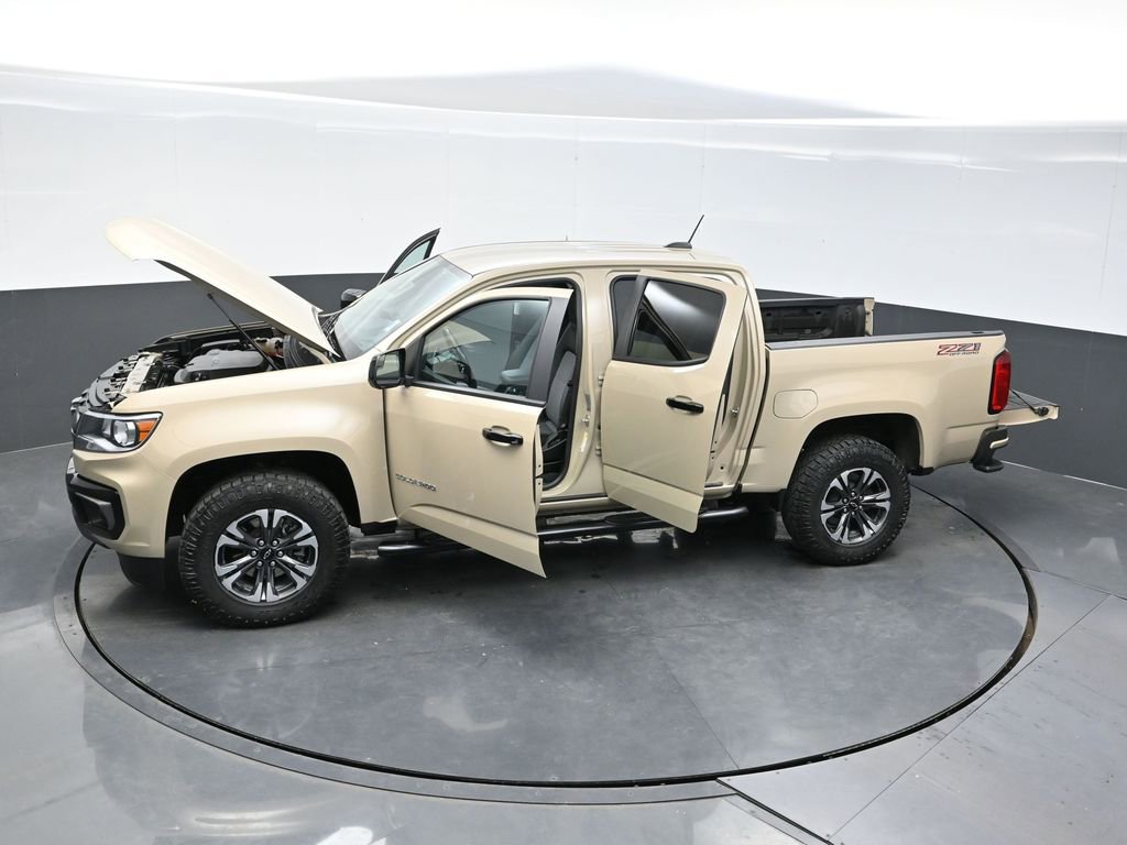 Used 2022 Chevrolet Colorado Z71 AWD/4WD image 39
