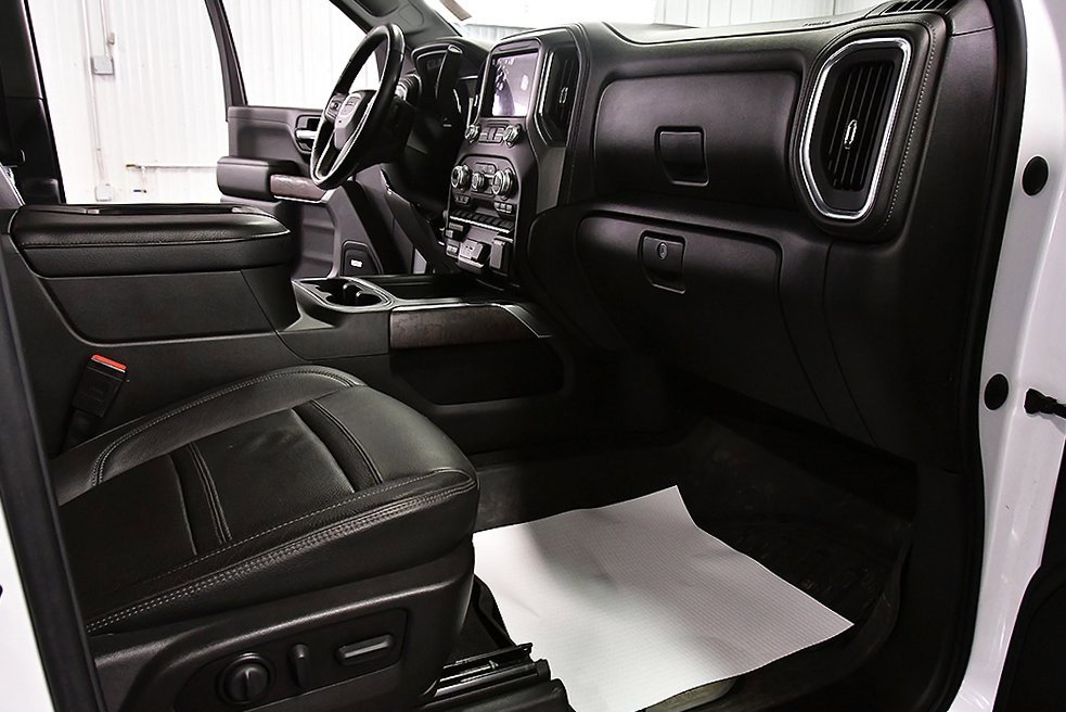 Used 2022 GMC Sierra 3500 Denali image 31
