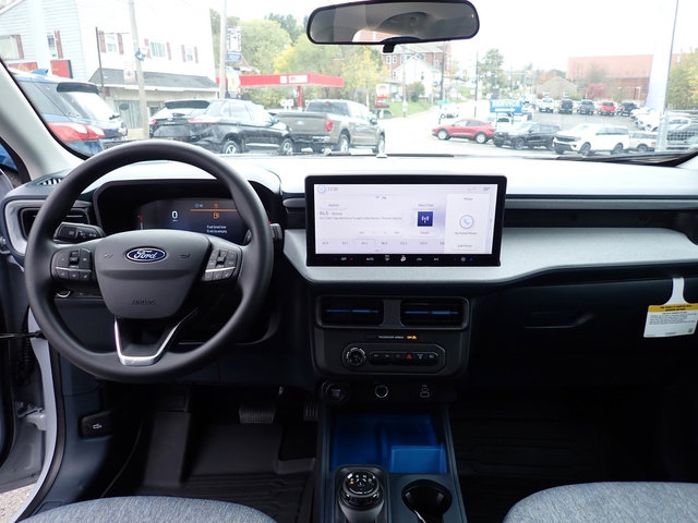 New 2025 Ford Maverick XLT image 14