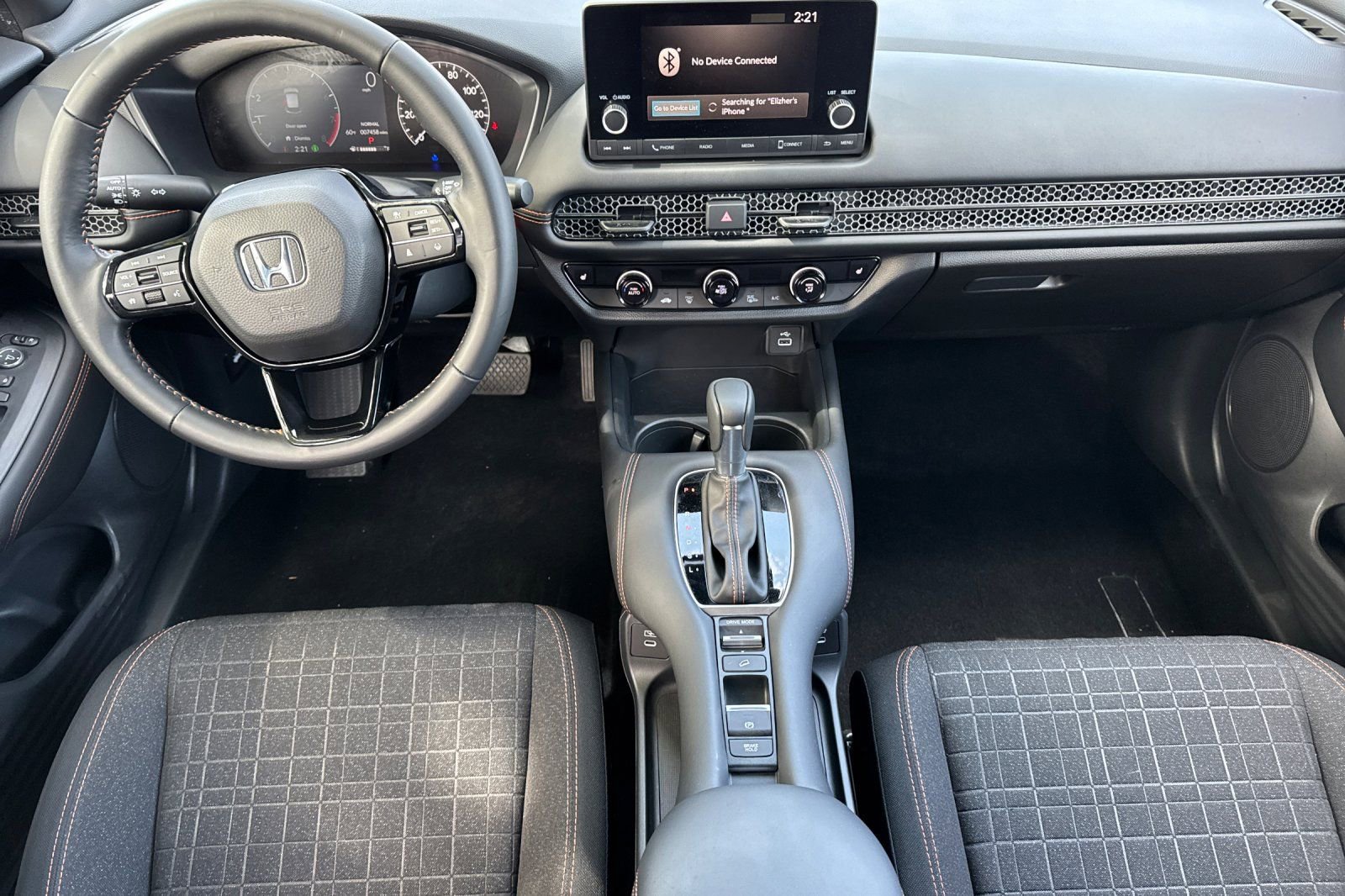 Used 2025 Honda HR-V Sport image 13