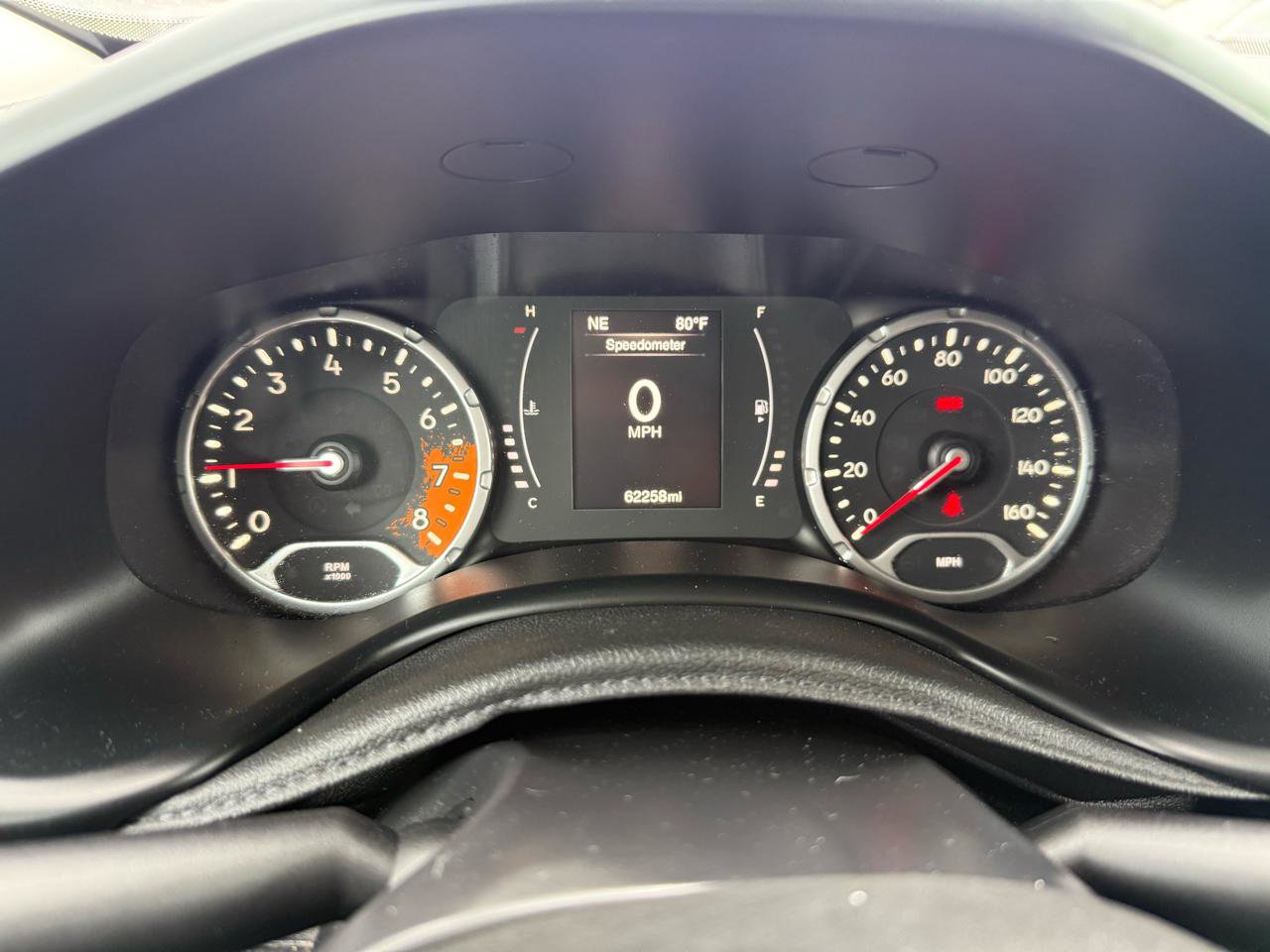 Used 2016 Jeep Renegade Latitude w/ Cold Weather Group image 10