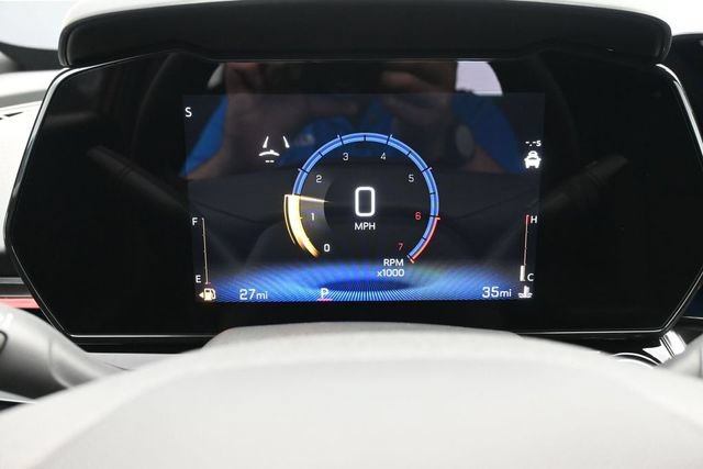 New 2026 Chevrolet Trax RS w/ Driver Confidence Package FWD image 35
