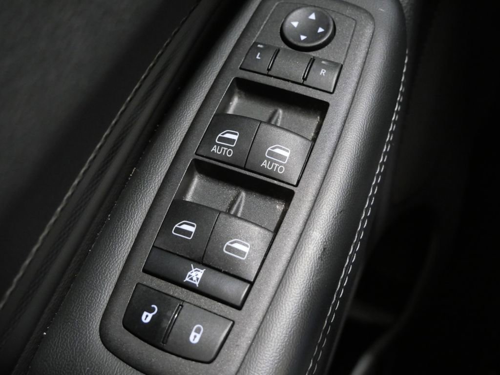 Used 2022 Dodge Durango GT AWD/4WD image 14