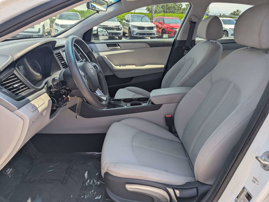 Used 2019 Hyundai Sonata SE FWD image 19