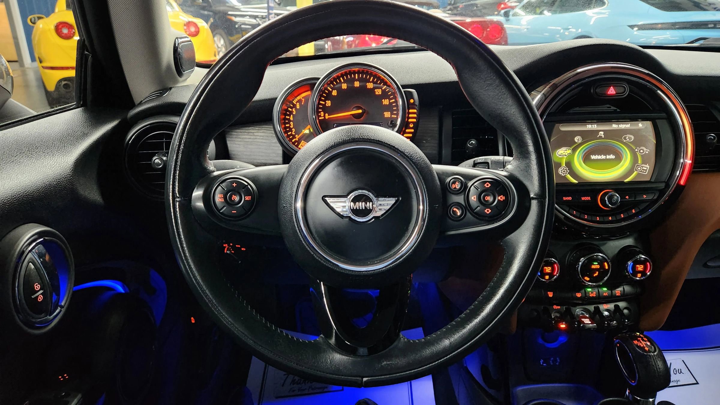Used 2017 MINI Cooper S image 24