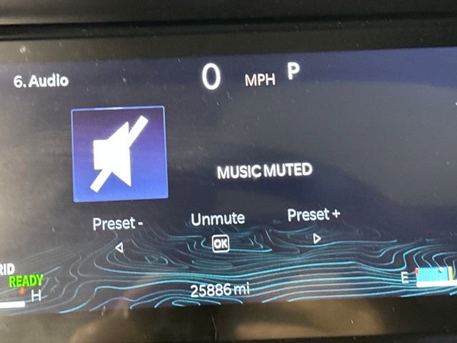 Used 2023 Jeep Grand Cherokee 4WD 4xe image 18