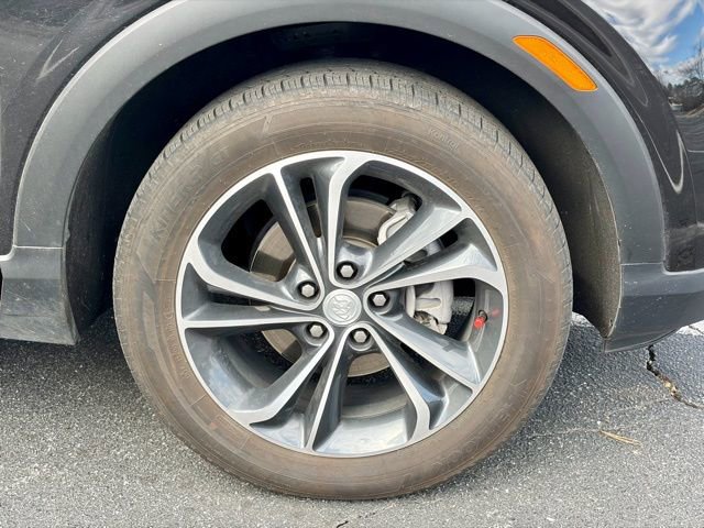 Used 2023 Buick Encore GX Select image 32