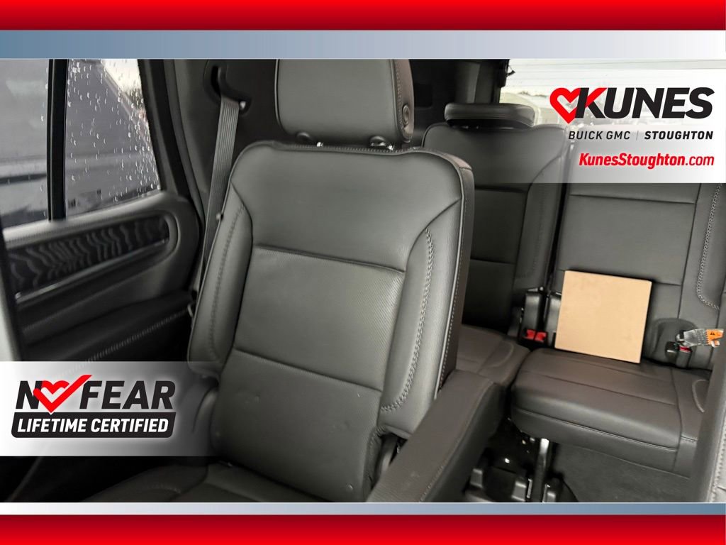 Used 2023 GMC Yukon Denali image 16