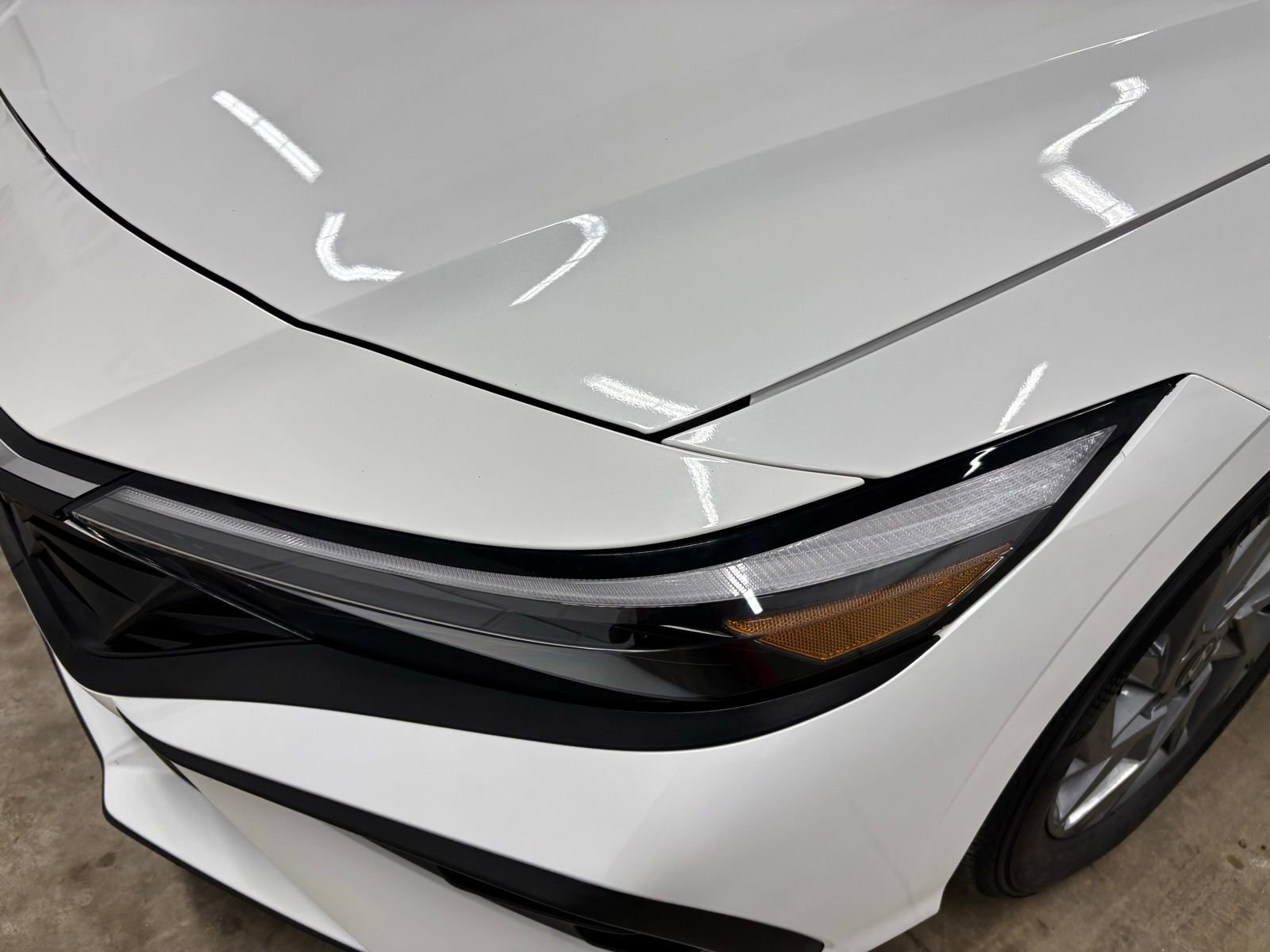 Used 2024 Hyundai Elantra SEL FWD image 8