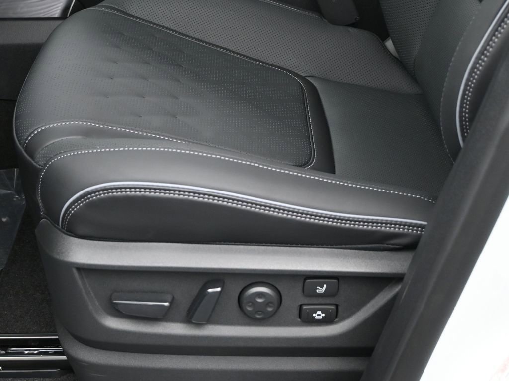 New 2026 INFINITI QX80 Autograph image 18