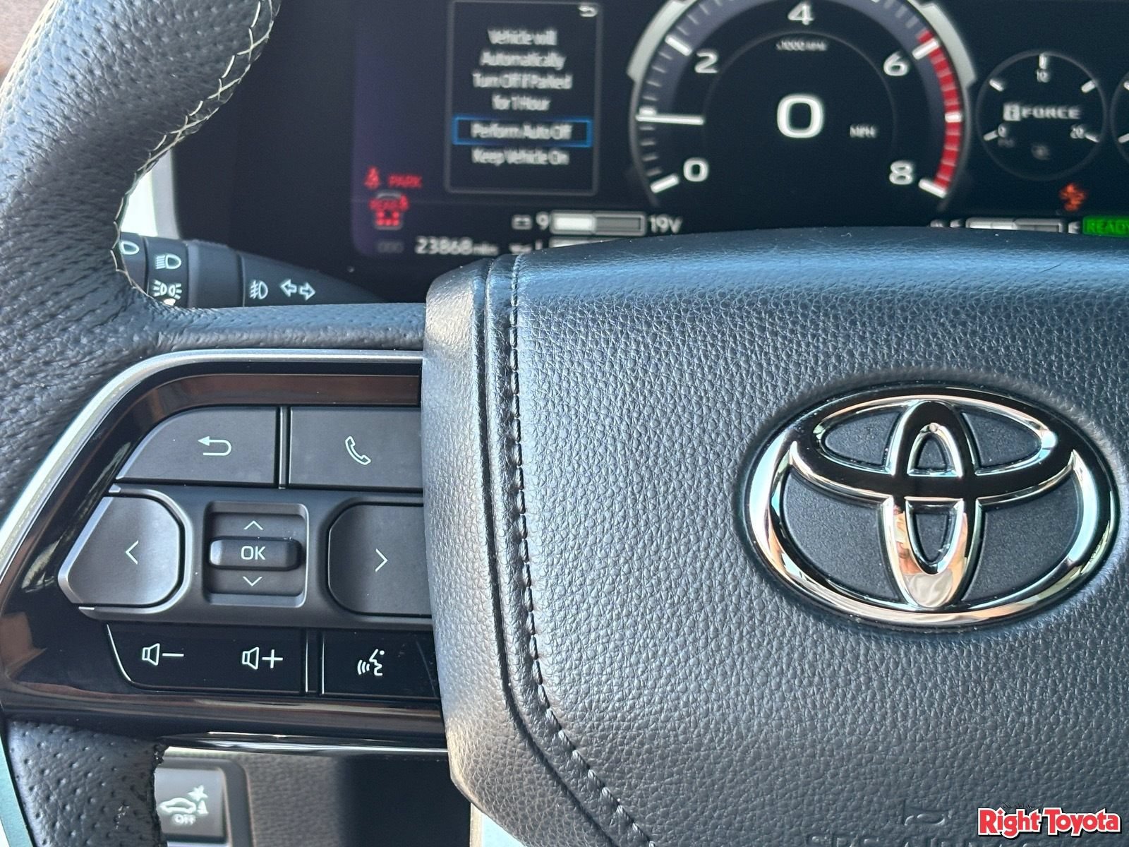Certified 2025 Toyota Sequoia Capstone AWD/4WD image 23