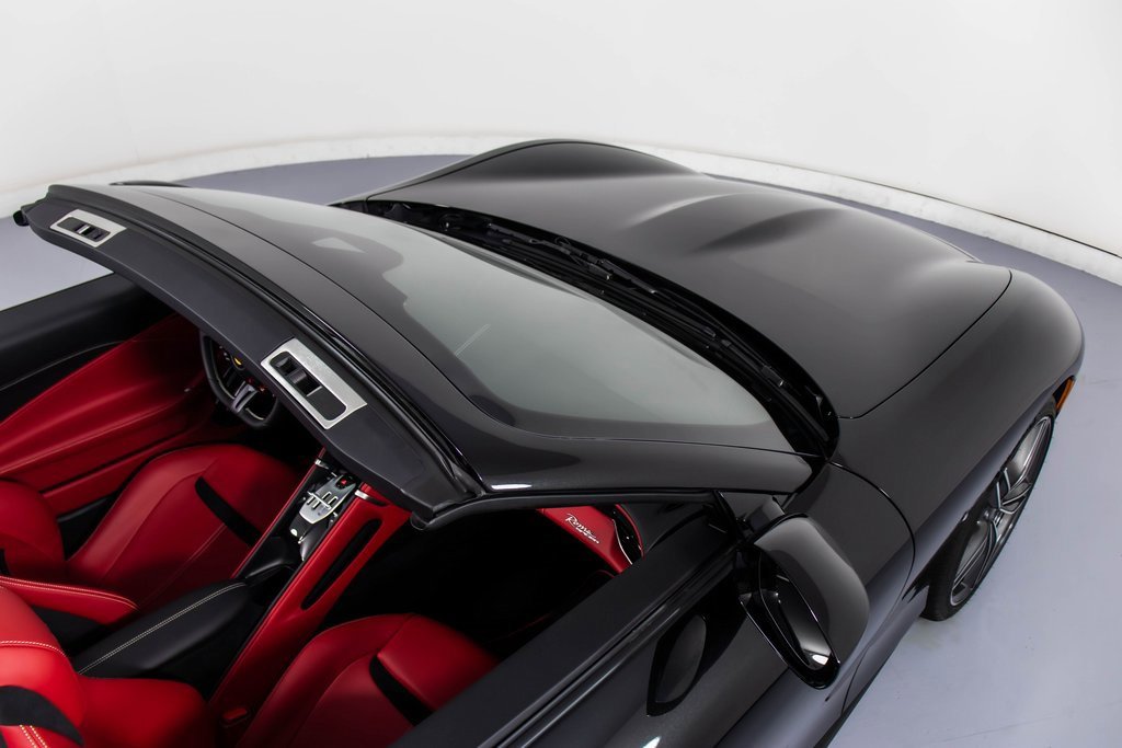 Certified 2024 Ferrari Roma Spider image 18