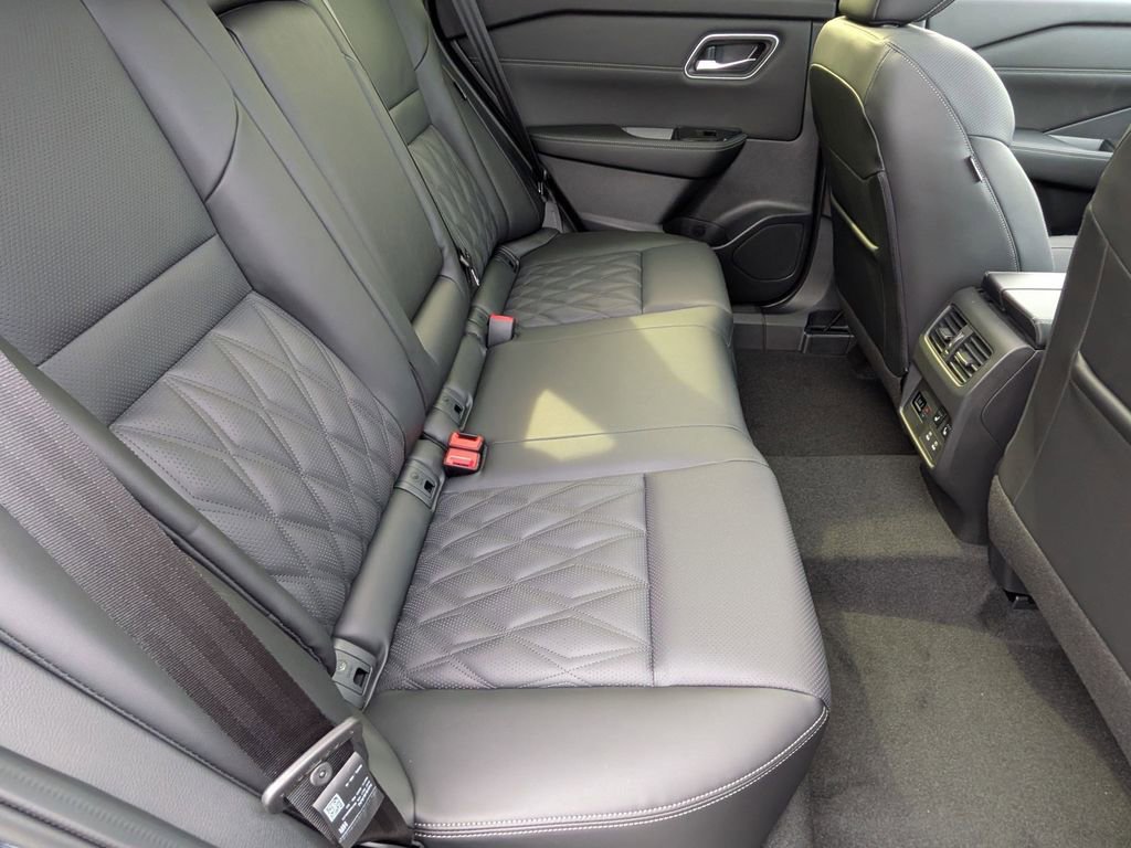 New 2026 Nissan Rogue Platinum w/ Platinum Premium Package image 27