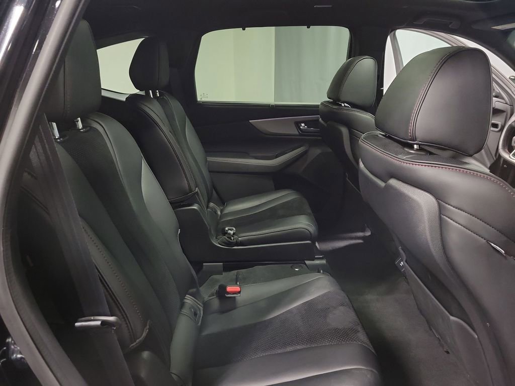 Used 2023 Acura MDX A-Spec image 28