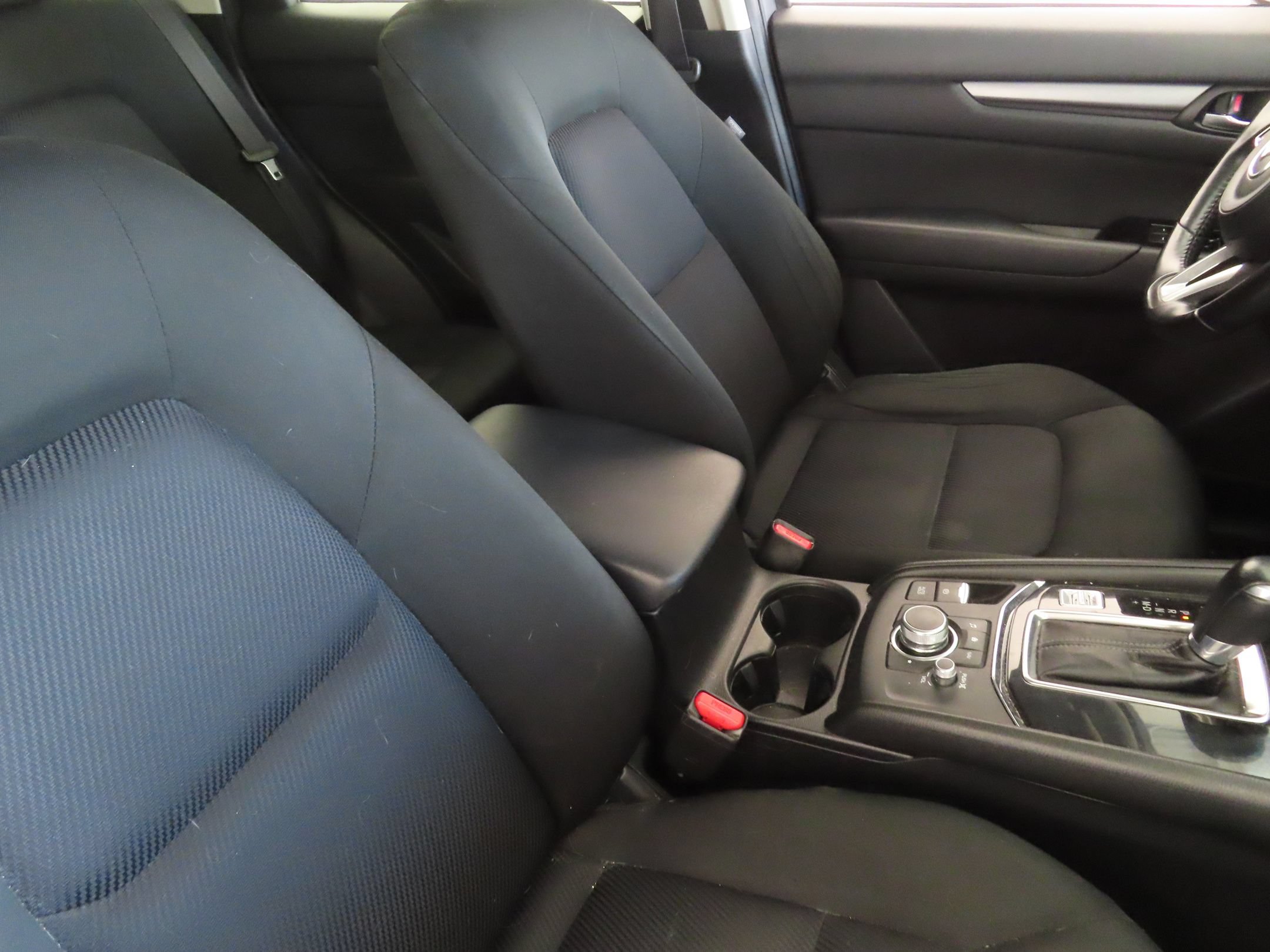 Used 2019 MAZDA CX-5 Sport FWD image 25