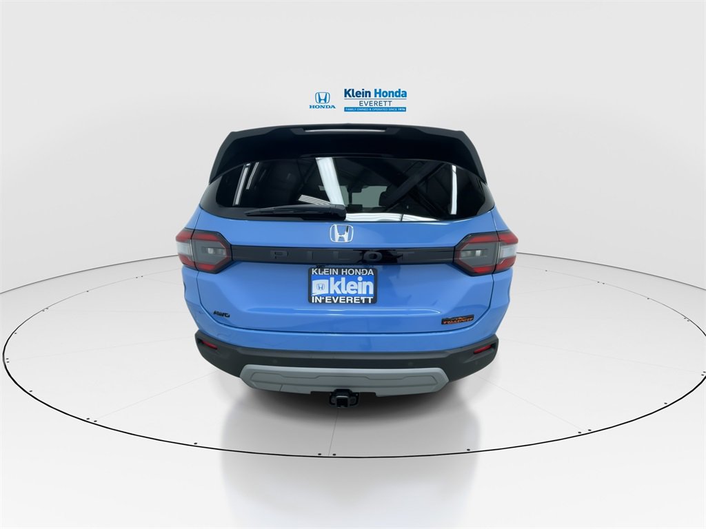 New 2025 Honda Pilot TrailSport image 9