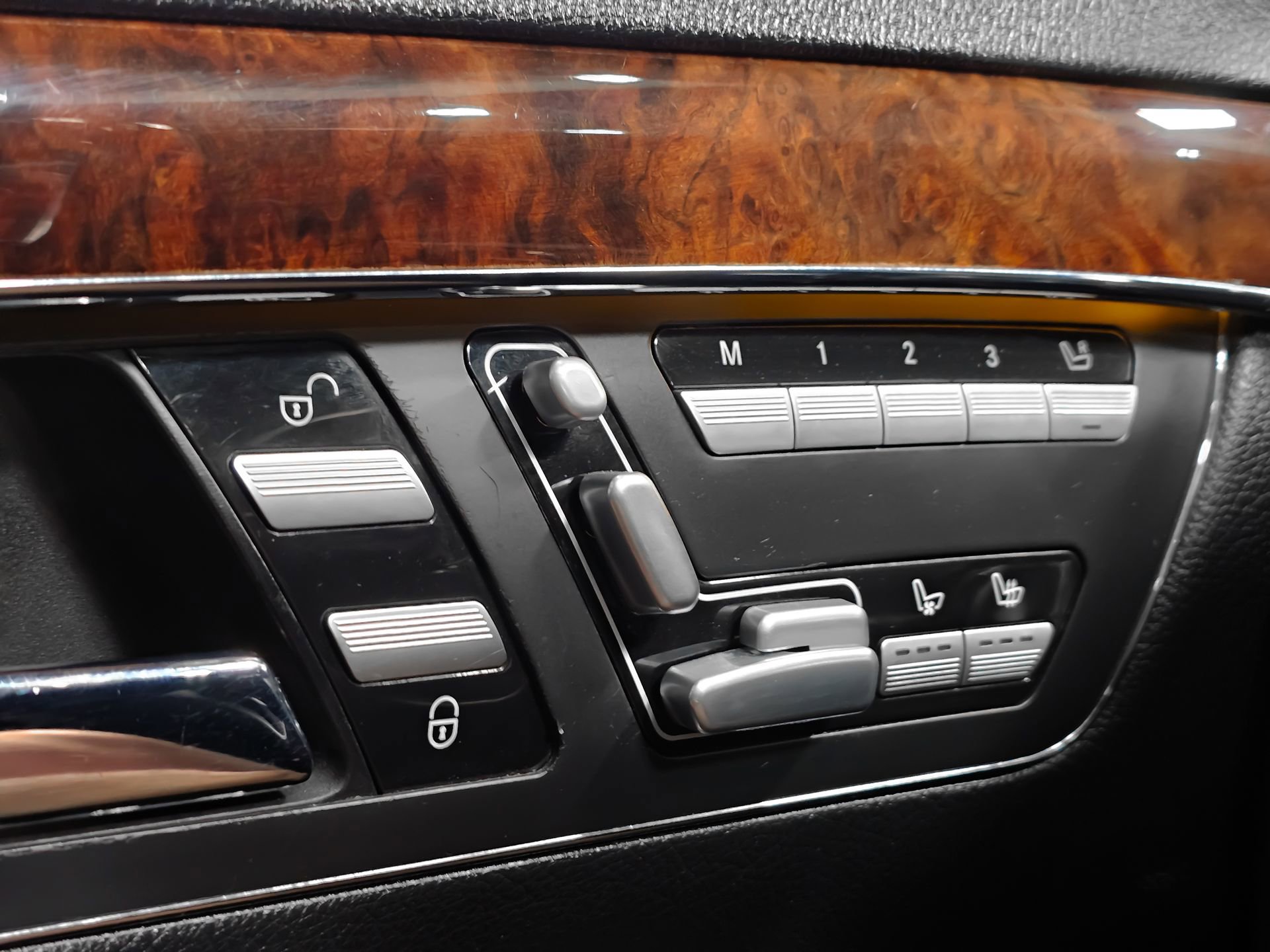 Used 2007 Mercedes-Benz S 550 image 60