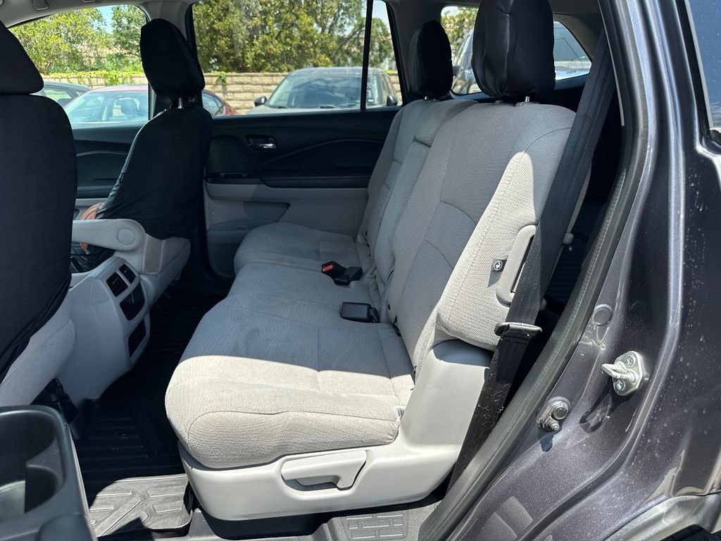 Used 2018 Honda Pilot LX image 8