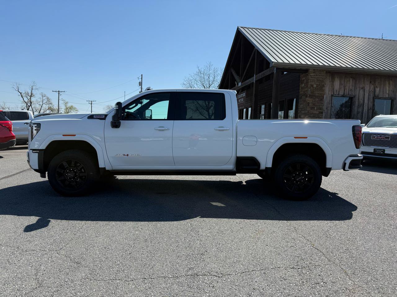 Used 2024 GMC Sierra 2500 AT4 w/ AT4 Premium Plus Package AWD/4WD image 3