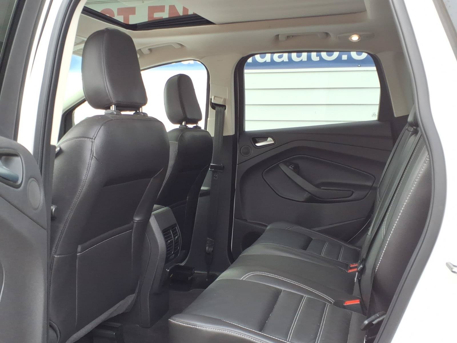 Used 2018 Ford Escape Titanium w/ Ford Safe & Smart Package FWD image 12