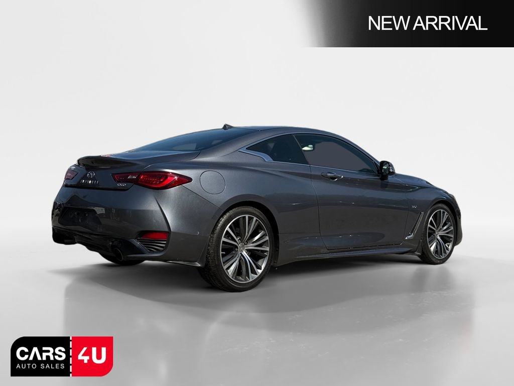Used 2019 INFINITI Q60 3.0t Luxe w/ Essential Package image 7