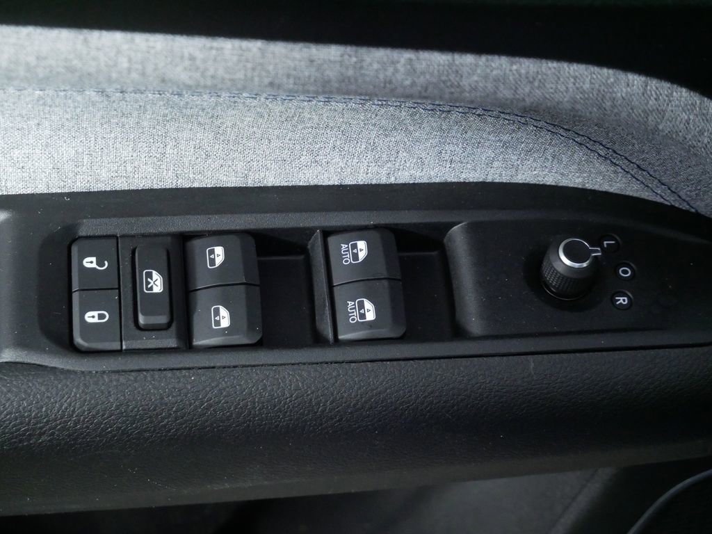 Used 2022 Jeep Compass Latitude image 21