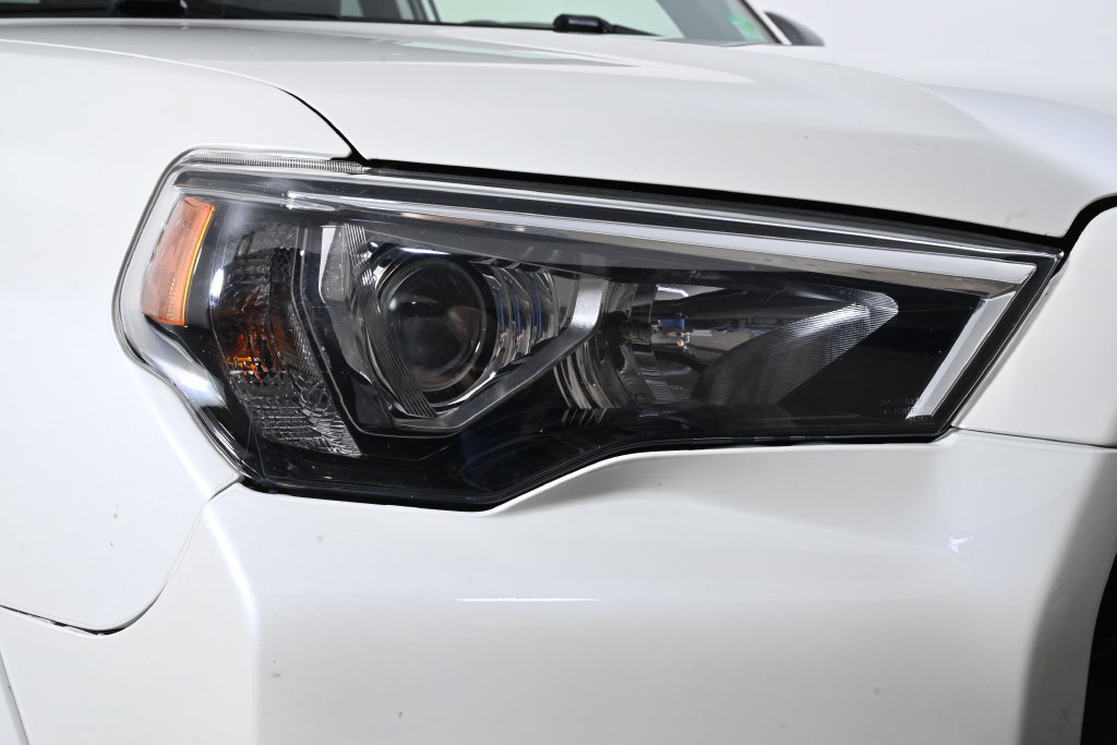 Used 2020 Toyota 4Runner Nightshade w/ Wilderness Package AWD/4WD image 12