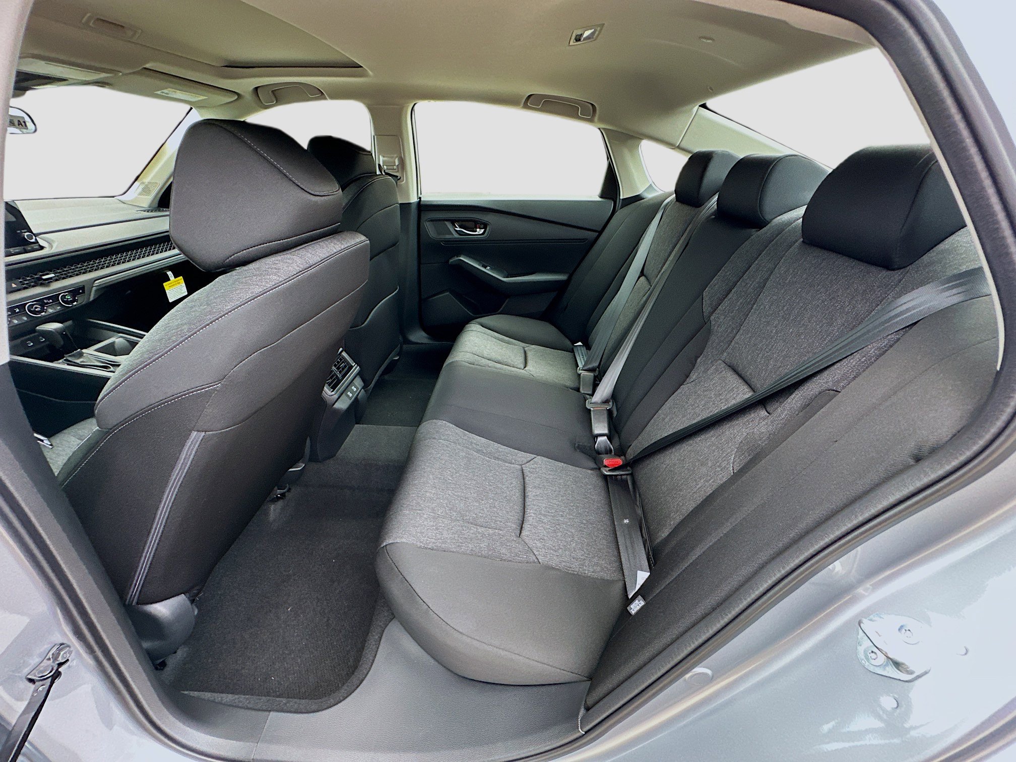 New 2025 Honda Accord SE image 19