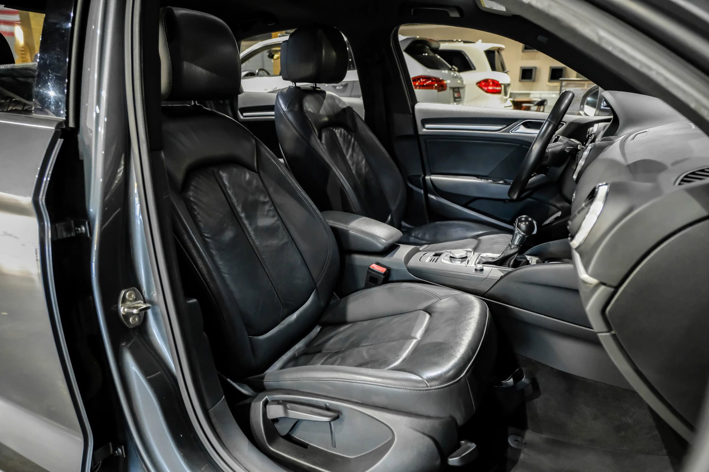 Used 2019 Audi A3 2.0T Premium w/ Convenience Package image 40