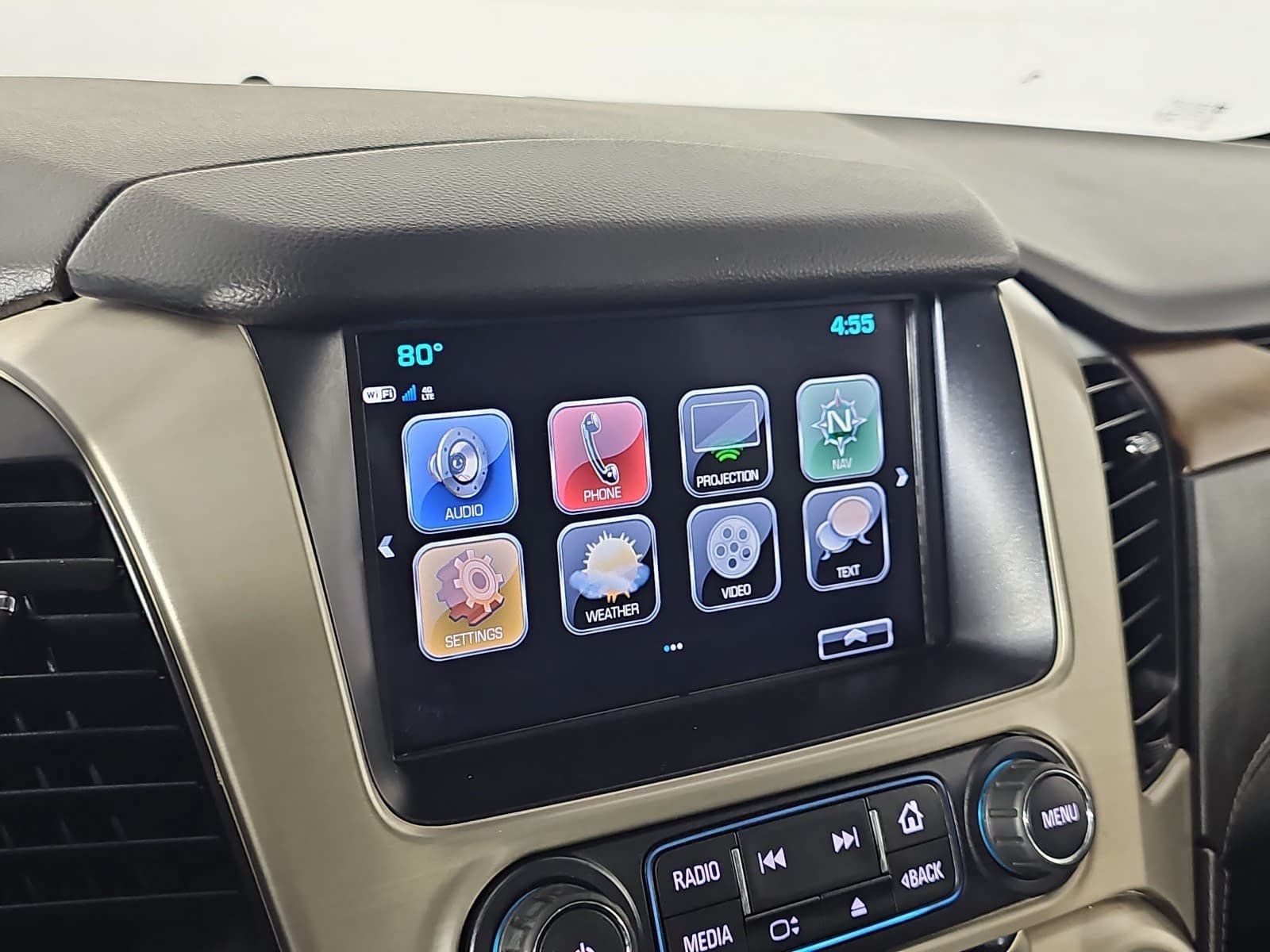 Used 2020 GMC Yukon XL Denali w/ Open Road Package RWD image 21