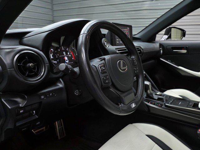 Used 2023 Lexus IS 350 F Sport w/ Memory Package RWD image 11