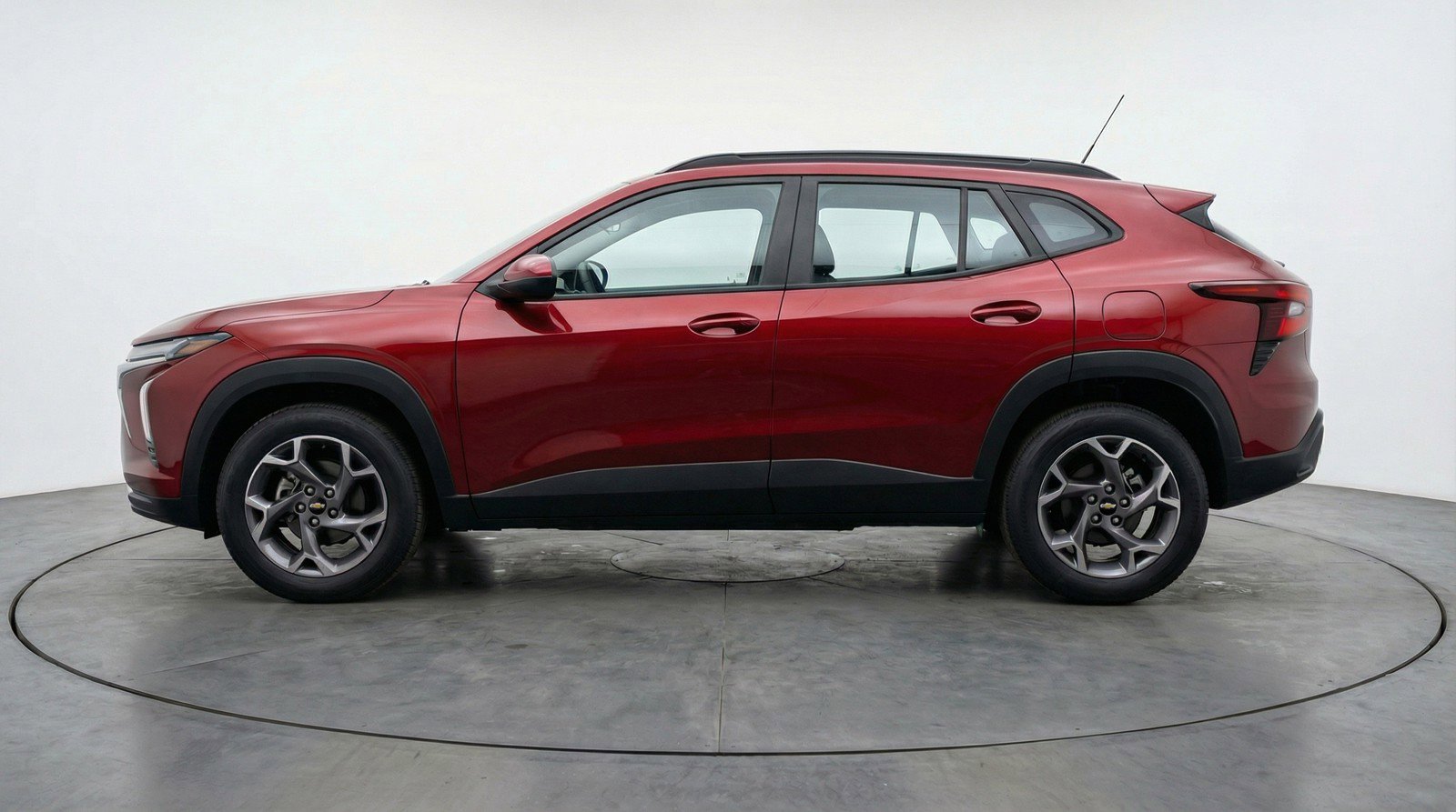 Used 2025 Chevrolet Trax LT image 5