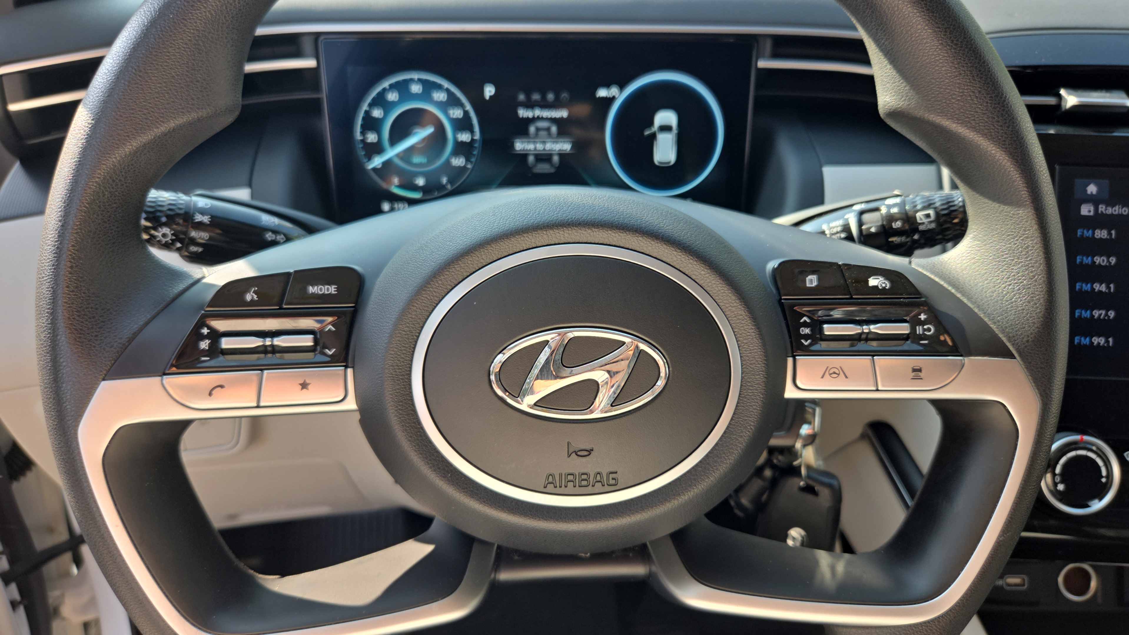 Used 2024 Hyundai Tucson SE FWD image 22