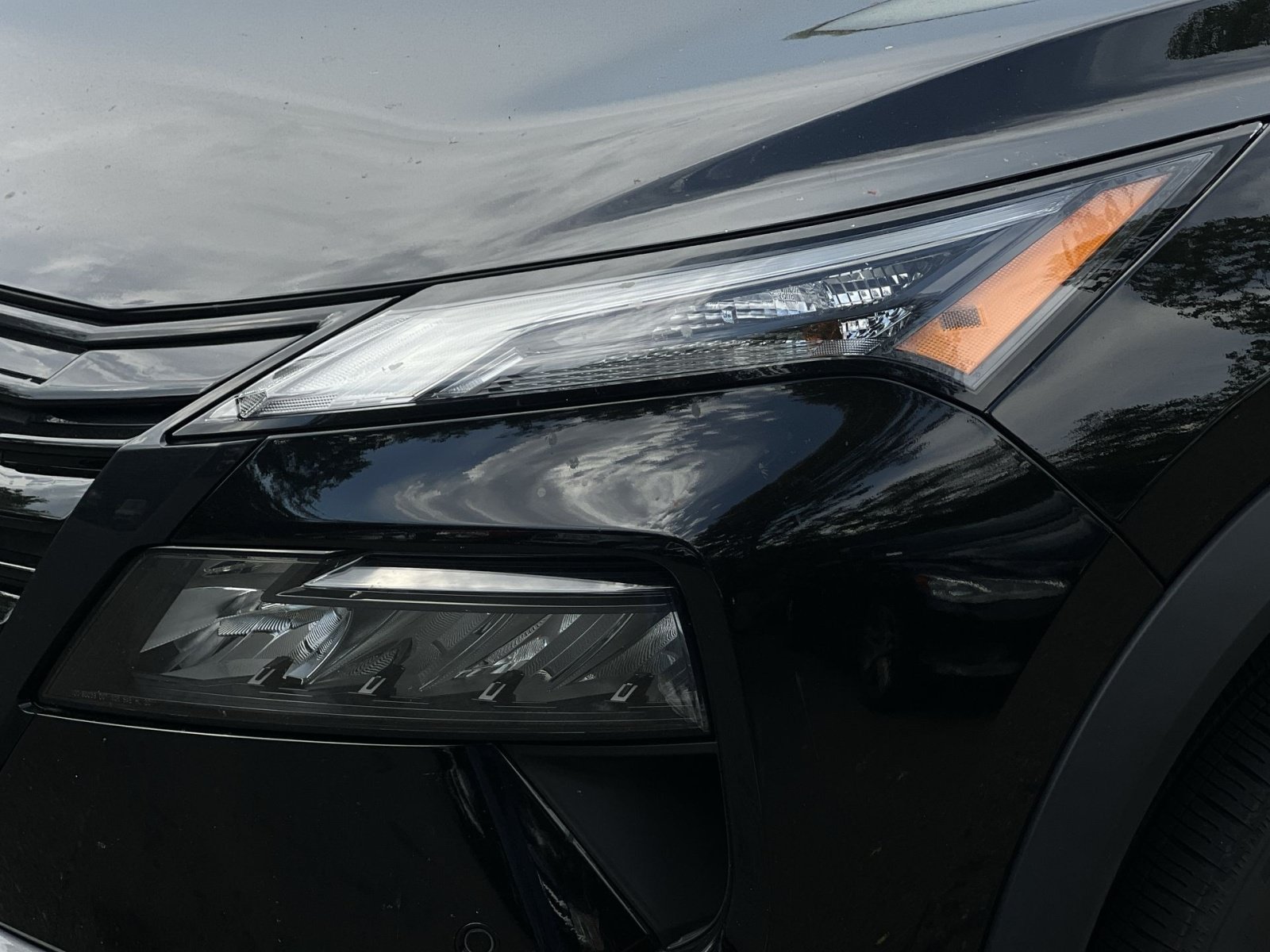 Used 2026 Nissan Rogue SL FWD image 13