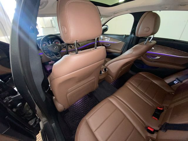 Used 2017 Mercedes-Benz E 400 4MATIC Wagon image 29