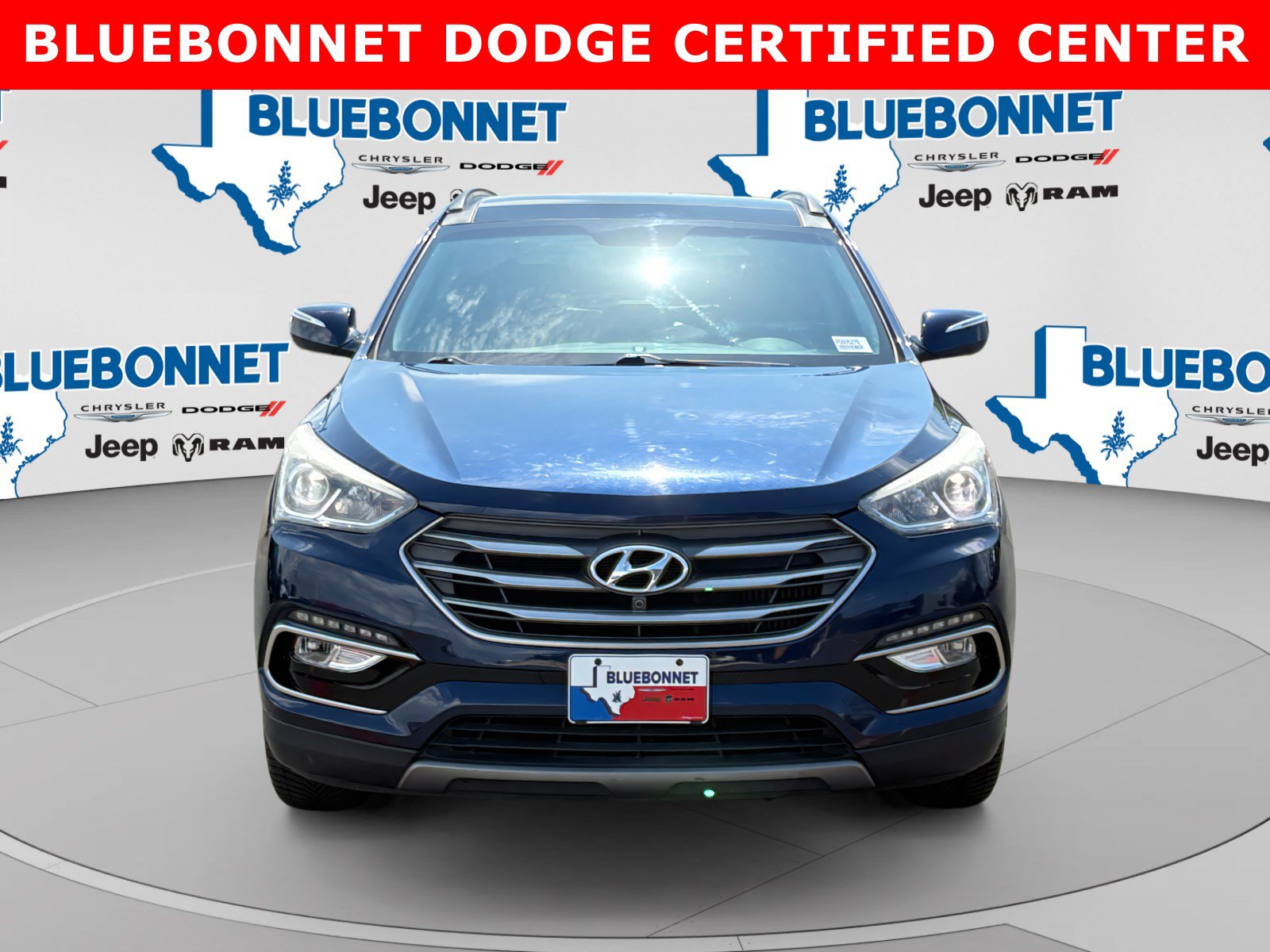 Used 2018 Hyundai Santa Fe Sport FWD image 2
