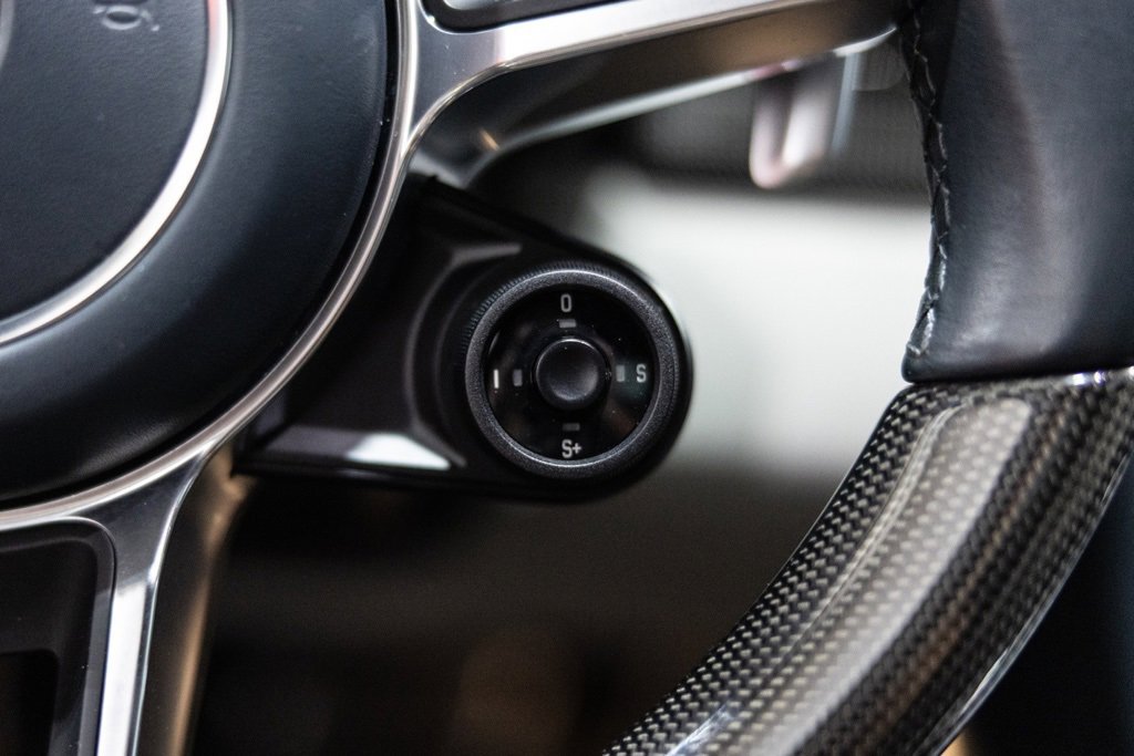 Used 2018 Porsche 911 Targa 4 GTS image 35