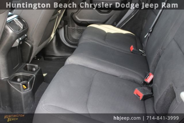 Used 2023 Jeep Wrangler Sport S image 33