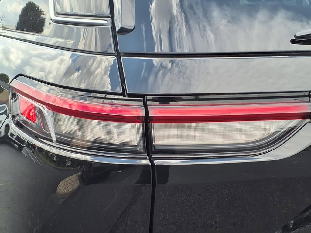 Certified 2022 Jeep Grand Cherokee Summit image 28