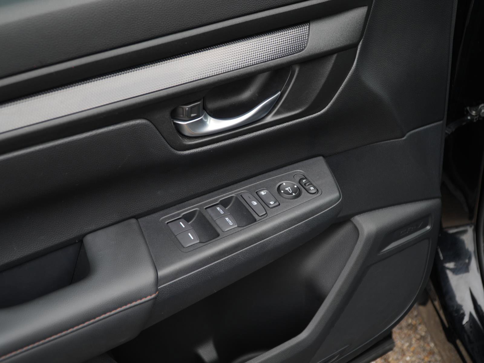 Used 2024 Honda CR-V Sport image 14