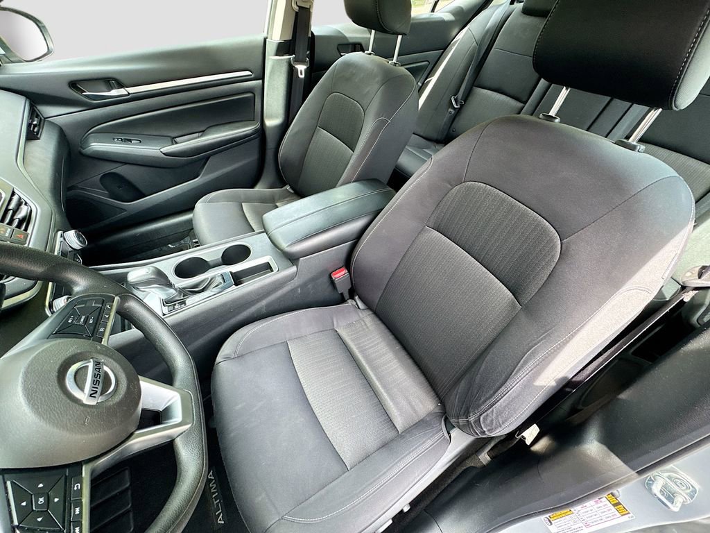 Used 2022 Nissan Altima 2.5 SV image 16