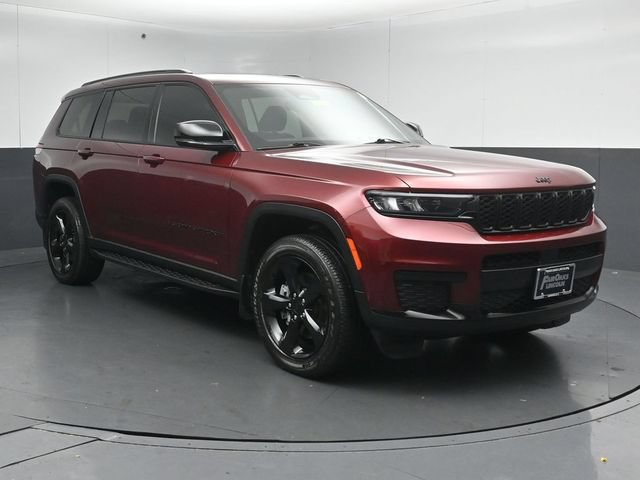 Used 2023 Jeep Grand Cherokee L Laredo AWD/4WD image 1