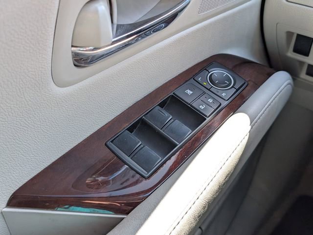 Used 2012 Lexus RX 350 FWD w/ Premium Pkg image 22