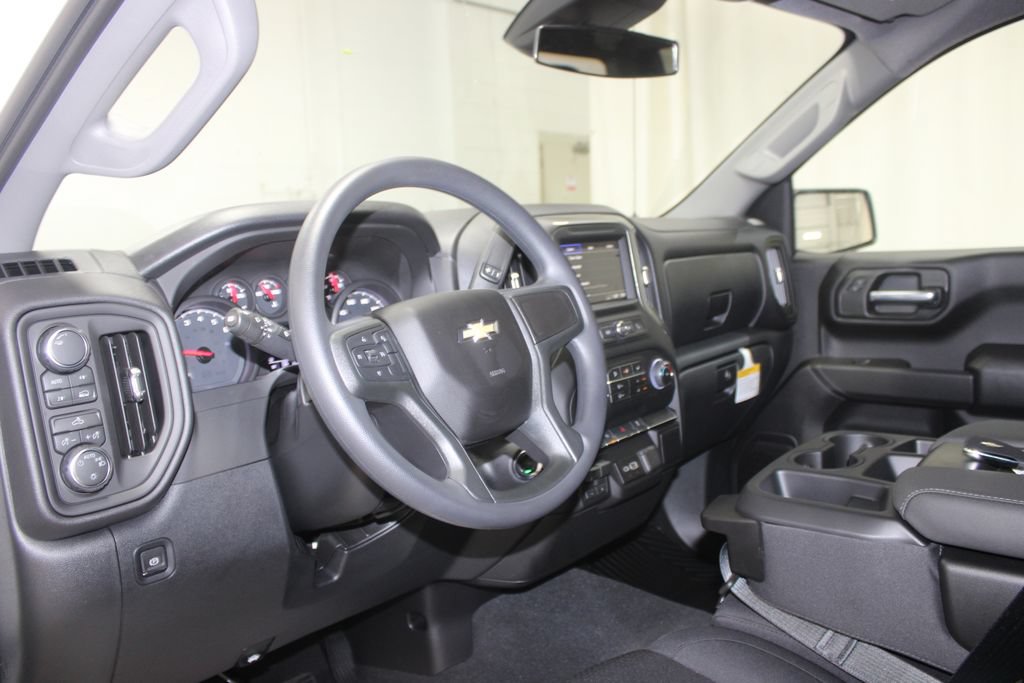 New 2026 Chevrolet Silverado 1500 W/T w/ WT Value Package AWD/4WD image 19