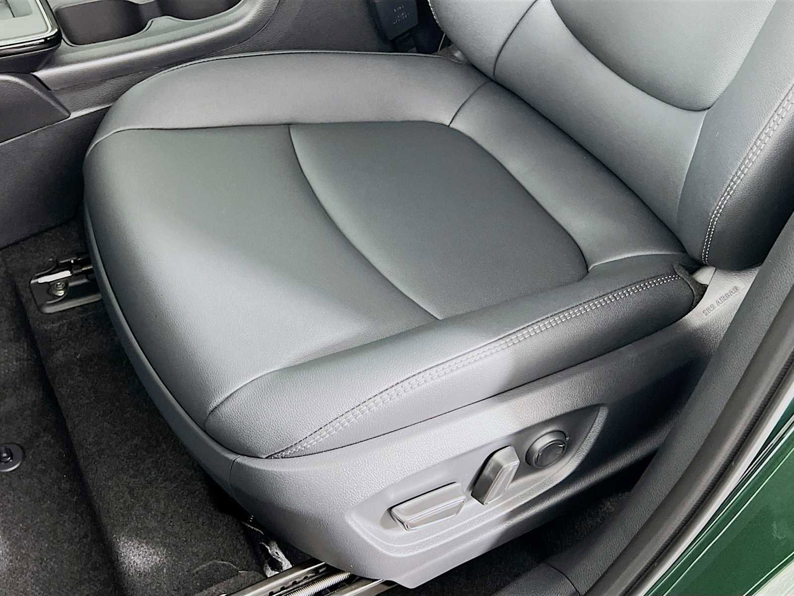 New 2026 Toyota Corolla Cross XLE image 18