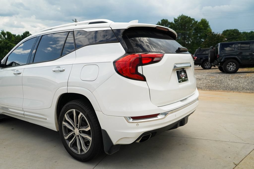 Used 2018 GMC Terrain Denali w/ Advanced Safety Package FWD image 21