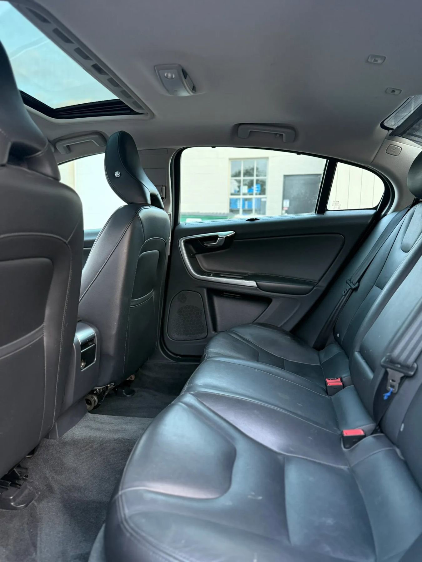 Used 2017 Volvo S60 T5 Inscription FWD image 27