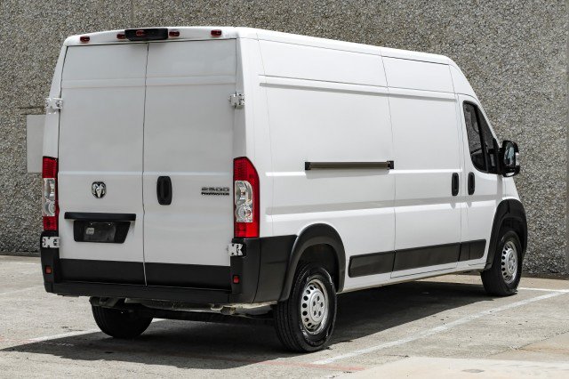 Used 2024 RAM ProMaster 2500 w/ Convenience Group FWD image 8