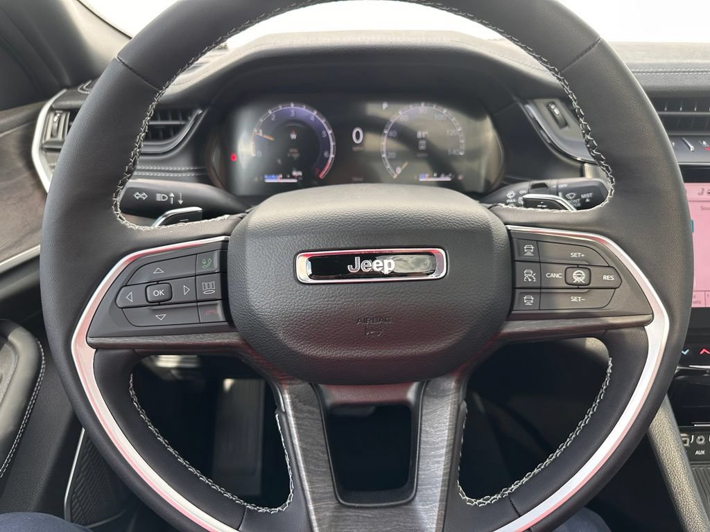 New 2026 Jeep Grand Cherokee L Limited AWD/4WD image 37